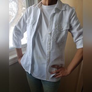 Tracy M White Petite 100% Linen Casual Button Down Shirt.